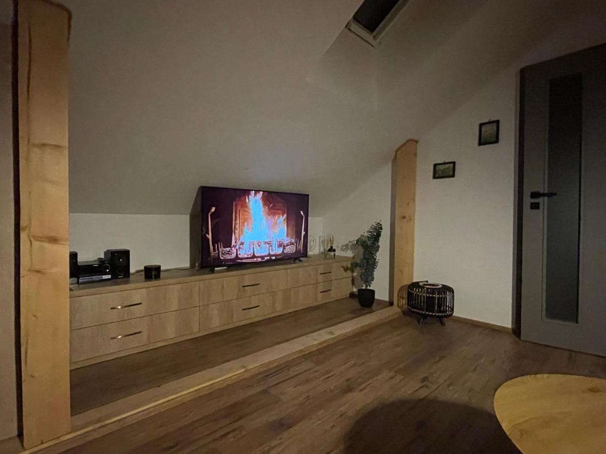 Ferienwohnung U Plechoveho Janosika Terchová Exterior foto